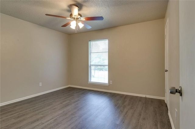 7820 Kermit Avenue, Fort Worth, TX 76116