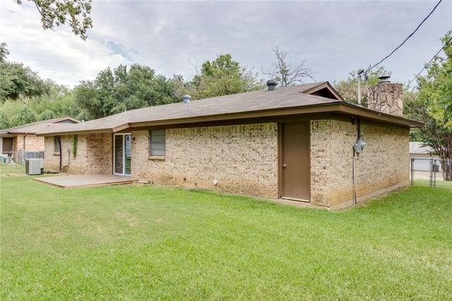 7820 Kermit Avenue, Fort Worth, TX 76116