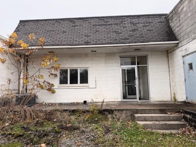 112-116 Halstead Appr, Lowell, IN 46356