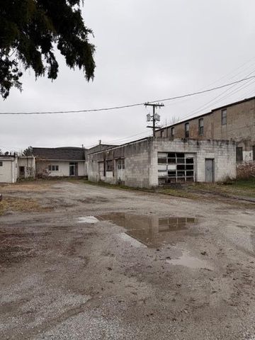 112-116 Halstead Appr, Lowell, IN 46356