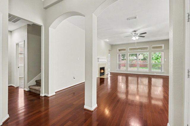 2713 Autumn Falls Drive, Pearland, TX 77584