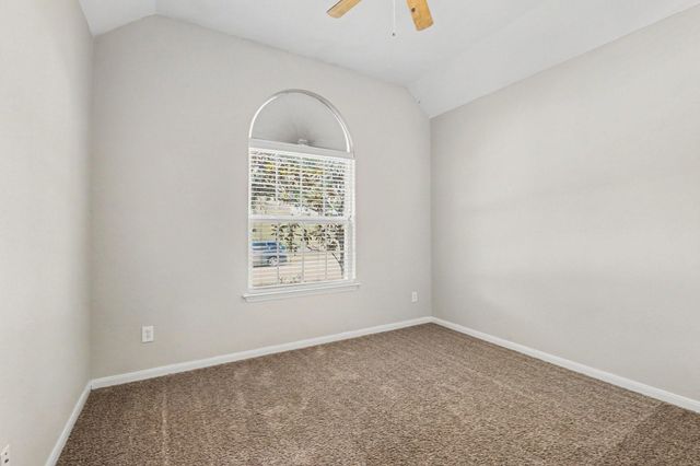 2713 Autumn Falls Drive, Pearland, TX 77584