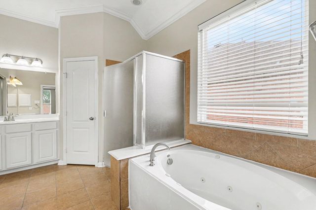 2713 Autumn Falls Drive, Pearland, TX 77584
