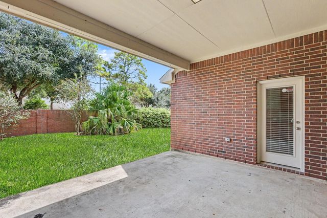 2713 Autumn Falls Drive, Pearland, TX 77584