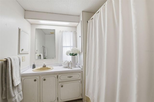 2013 WAILUA DRIVE, Holiday, FL 34691