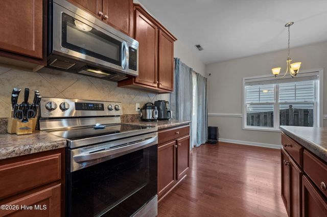 122 Katrina Street, Sneads Ferry, NC 28460