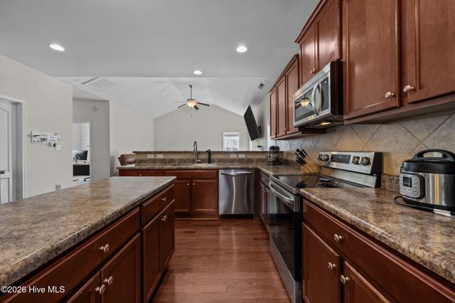 122 Katrina Street, Sneads Ferry, NC 28460