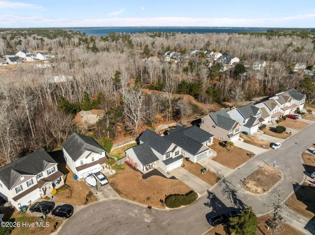 122 Katrina Street, Sneads Ferry, NC 28460