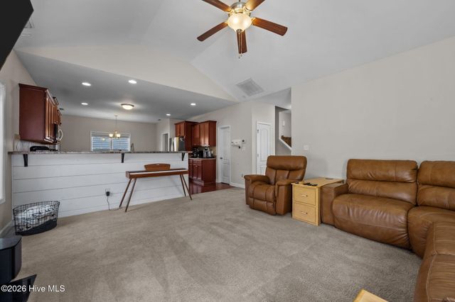 122 Katrina Street, Sneads Ferry, NC 28460