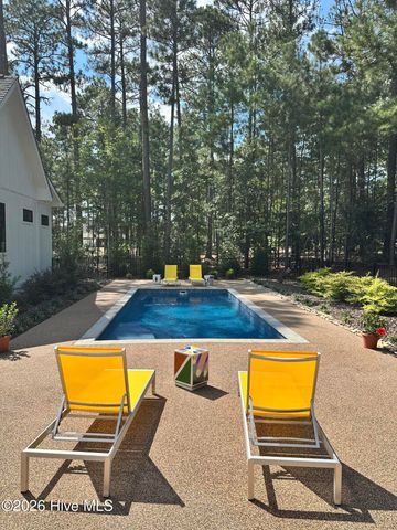 32 Elkton Drive, Pinehurst, NC 28374