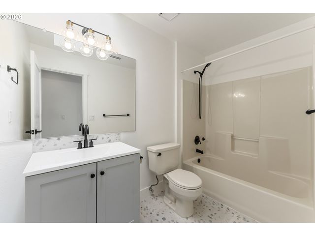 15455 Sw Gleneden Dr, Beaverton, OR 97007