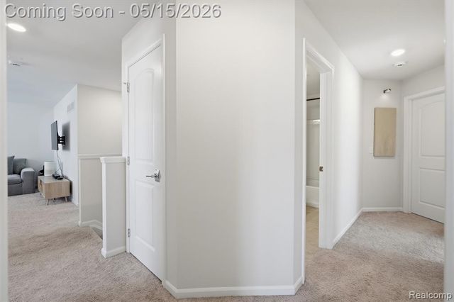 241 Quartz Way, White Lake, MI 48386