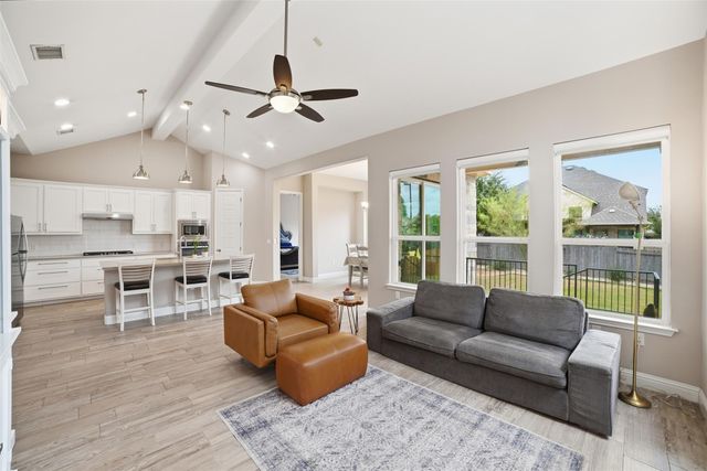 5200 Cornflower DR, Austin, TX 78739