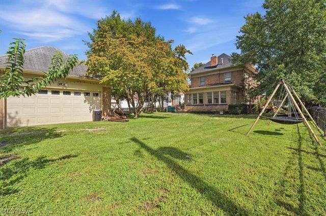1521 Liberty Street, Parkersburg, WV 26101