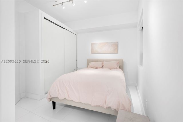 2020 N Bayshore Dr 608, Miami, FL 33137