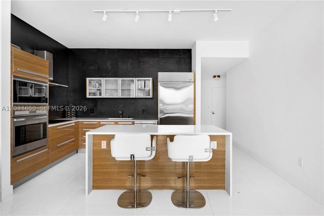 2020 N Bayshore Dr 608, Miami, FL 33137