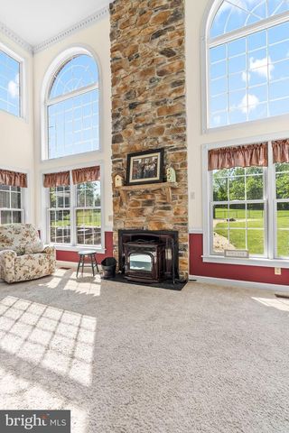 12719 AILANTHUS DR, Hagerstown, MD 21742