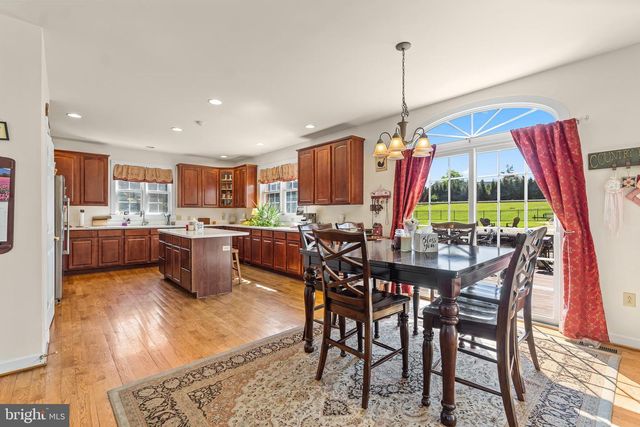 12719 AILANTHUS DR, Hagerstown, MD 21742