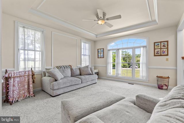 12719 AILANTHUS DR, Hagerstown, MD 21742