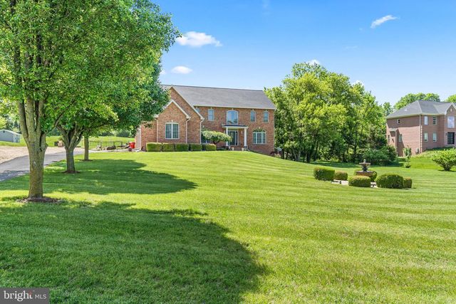 12719 AILANTHUS DR, Hagerstown, MD 21742