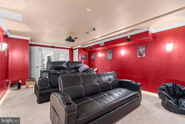 12719 AILANTHUS DR, Hagerstown, MD 21742