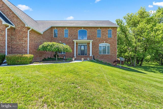 12719 AILANTHUS DR, Hagerstown, MD 21742