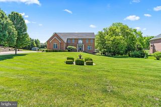 12719 AILANTHUS DR, Hagerstown, MD 21742
