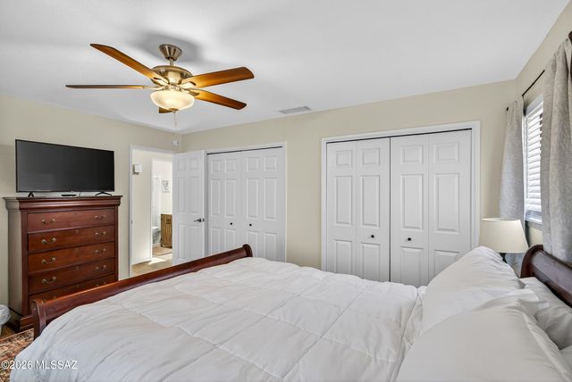 11 W Forrest Feezor Street, Corona De Tucson, AZ 85641