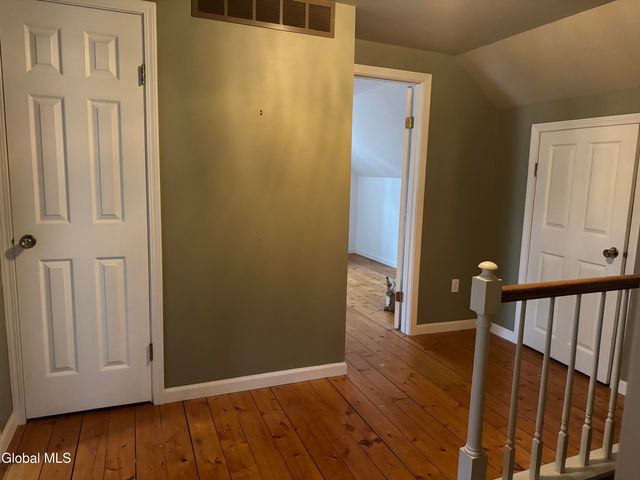 148 Appleton Road, Clifton Park, NY 12148