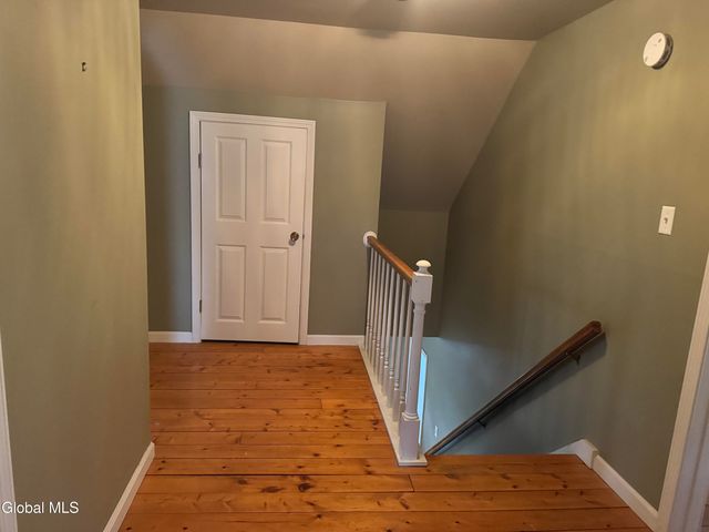 148 Appleton Road, Clifton Park, NY 12148