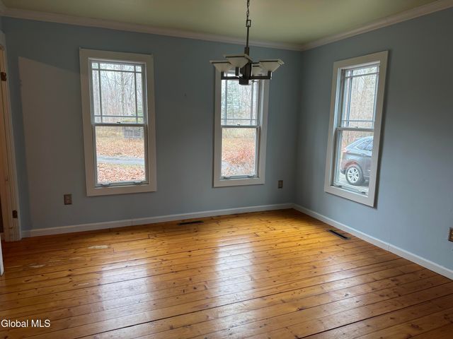 148 Appleton Road, Clifton Park, NY 12148