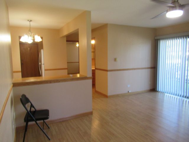 15700 Terrace Drive 1, Oak Forest, IL 60452