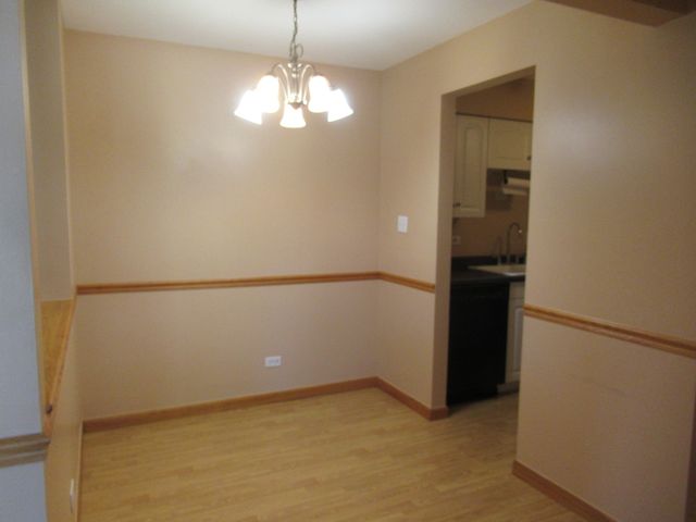 15700 Terrace Drive 1, Oak Forest, IL 60452