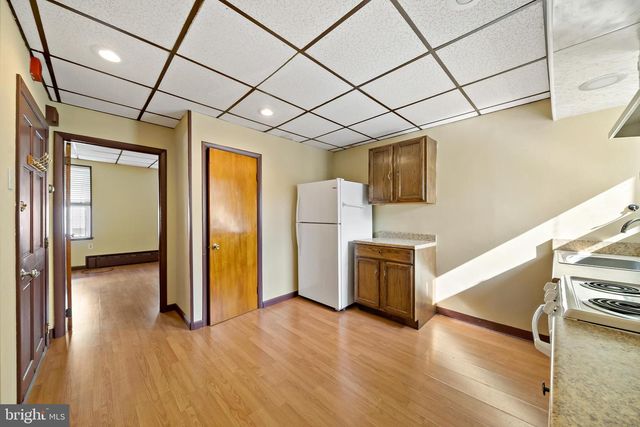 1304 JACKSON ST, Philadelphia, PA 19148