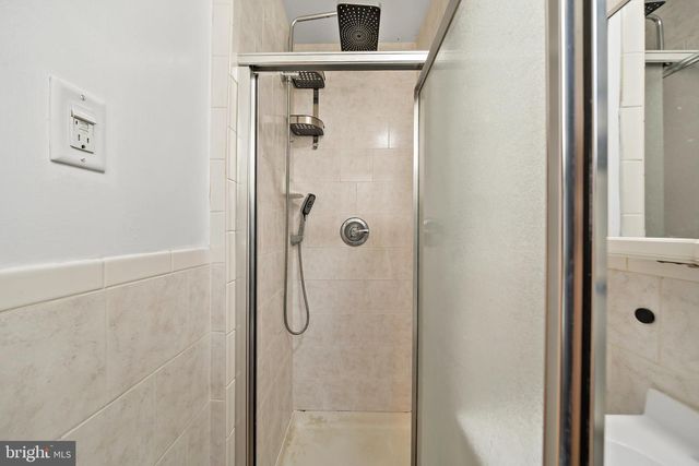 1304 JACKSON ST, Philadelphia, PA 19148