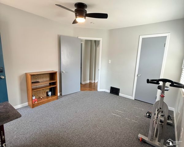 14601 Arlington Street, Allen Park, MI 48101