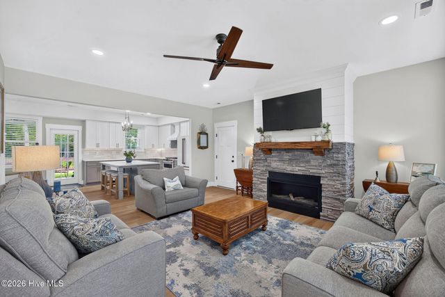 1773 Oakbrook Drive SW, Ocean Isle Beach, NC 28469