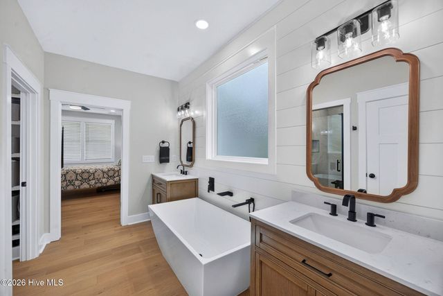 1773 Oakbrook Drive SW, Ocean Isle Beach, NC 28469