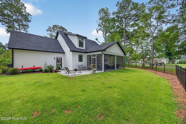 1773 Oakbrook Drive SW, Ocean Isle Beach, NC 28469