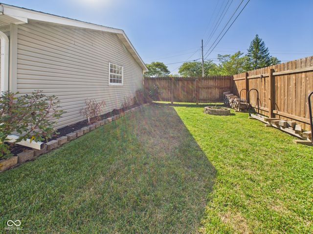 407 S Walnut Street, New Castle, IN 47362