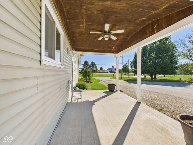 407 S Walnut Street, New Castle, IN 47362