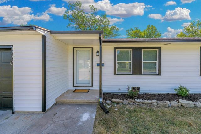 3220 S Downtain, Wichita, KS 67217