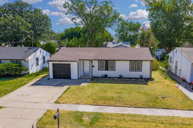 3220 S Downtain, Wichita, KS 67217