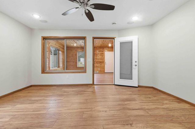 932 Oak Pond Court, Sartell, MN 56377