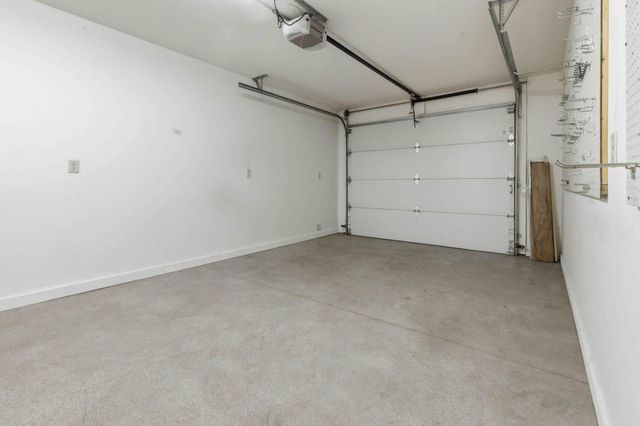 932 Oak Pond Court, Sartell, MN 56377