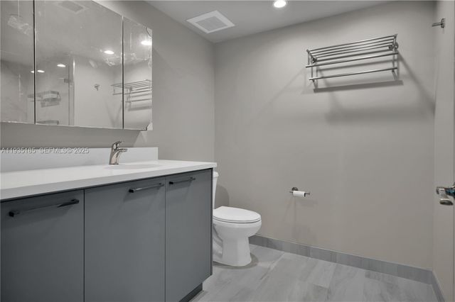 1150 101st St 503, Bay Harbor Islands, FL 33154