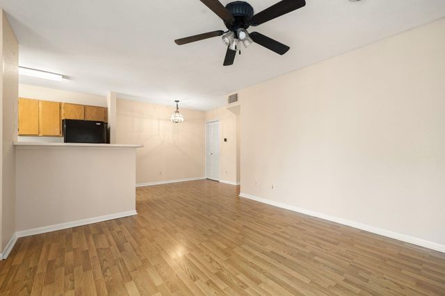 4500 E Oltorf ST C-306, Austin, TX 78741
