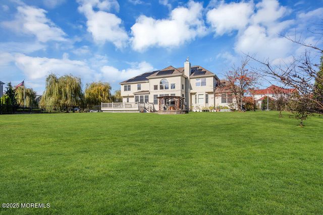 185 Dayna Court, Toms River, NJ 08753