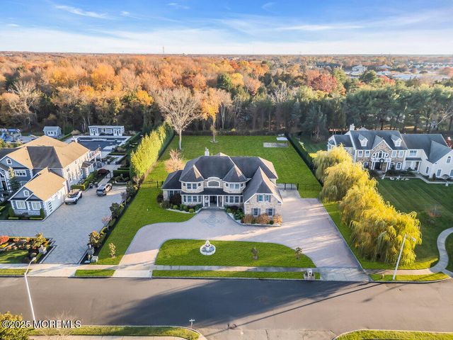 185 Dayna Court, Toms River, NJ 08753