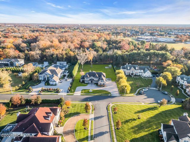 185 Dayna Court, Toms River, NJ 08753